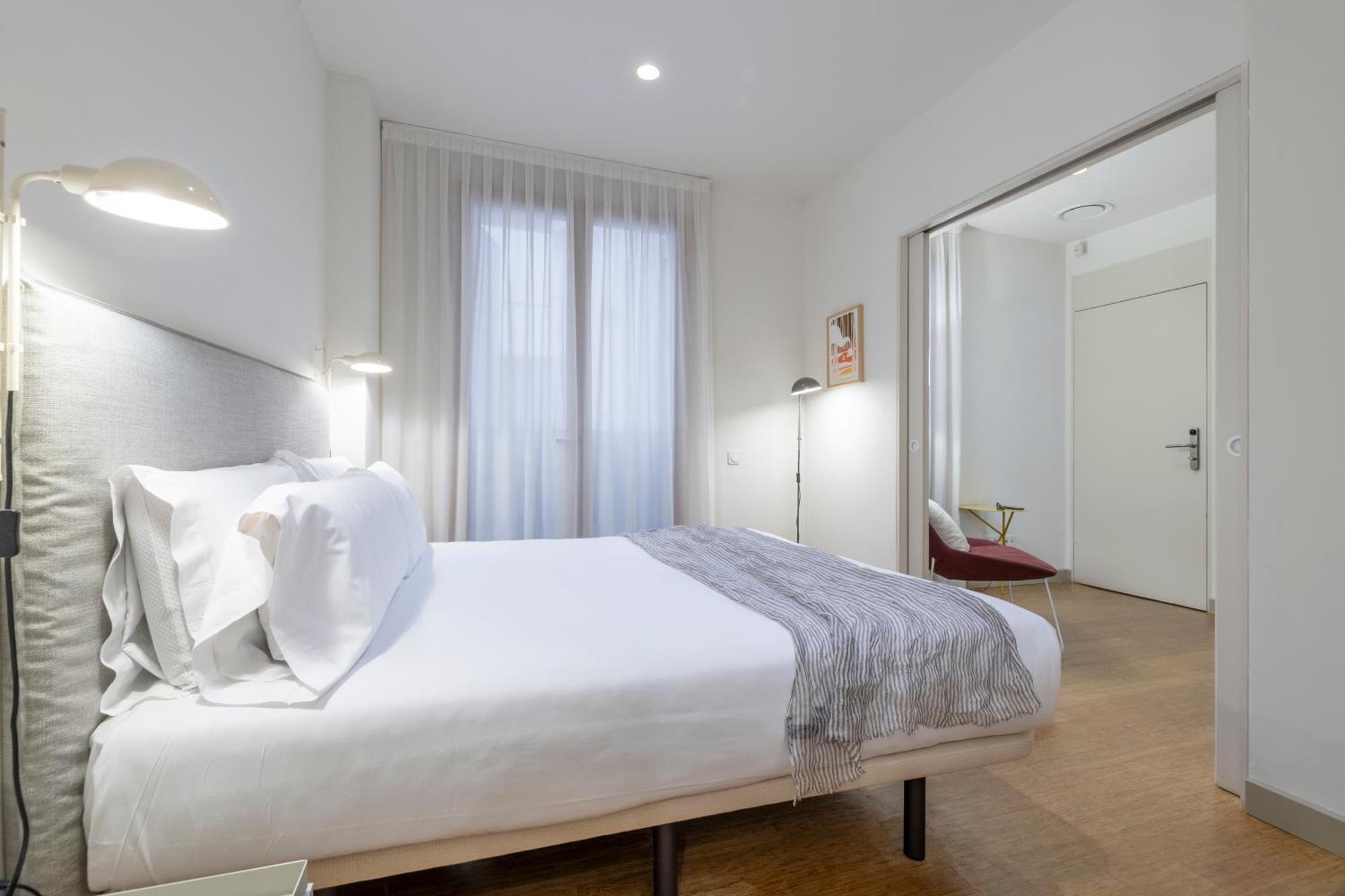ברצלונה Aspasios City Oasis Apartments מראה חיצוני תמונה