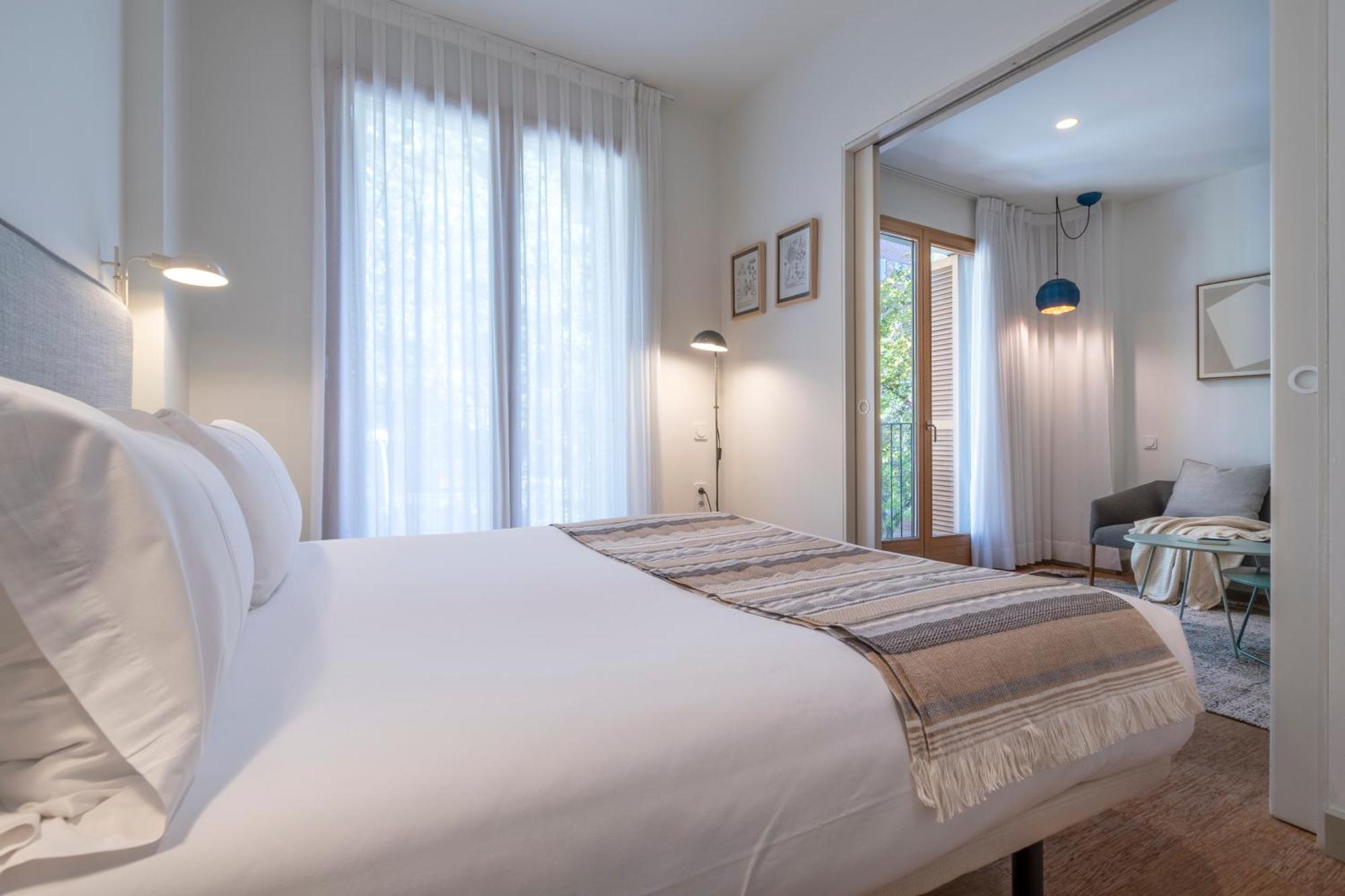 ברצלונה Aspasios City Oasis Apartments מראה חיצוני תמונה