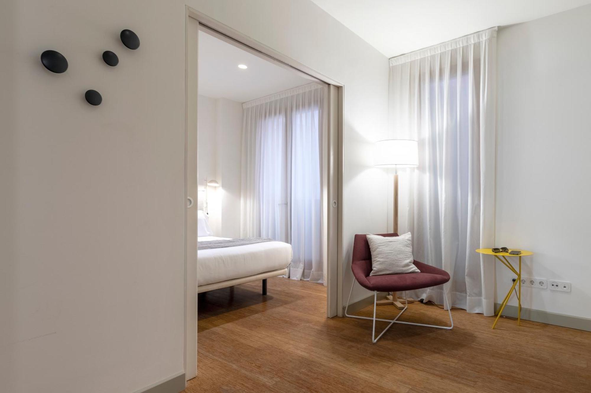 ברצלונה Aspasios City Oasis Apartments מראה חיצוני תמונה