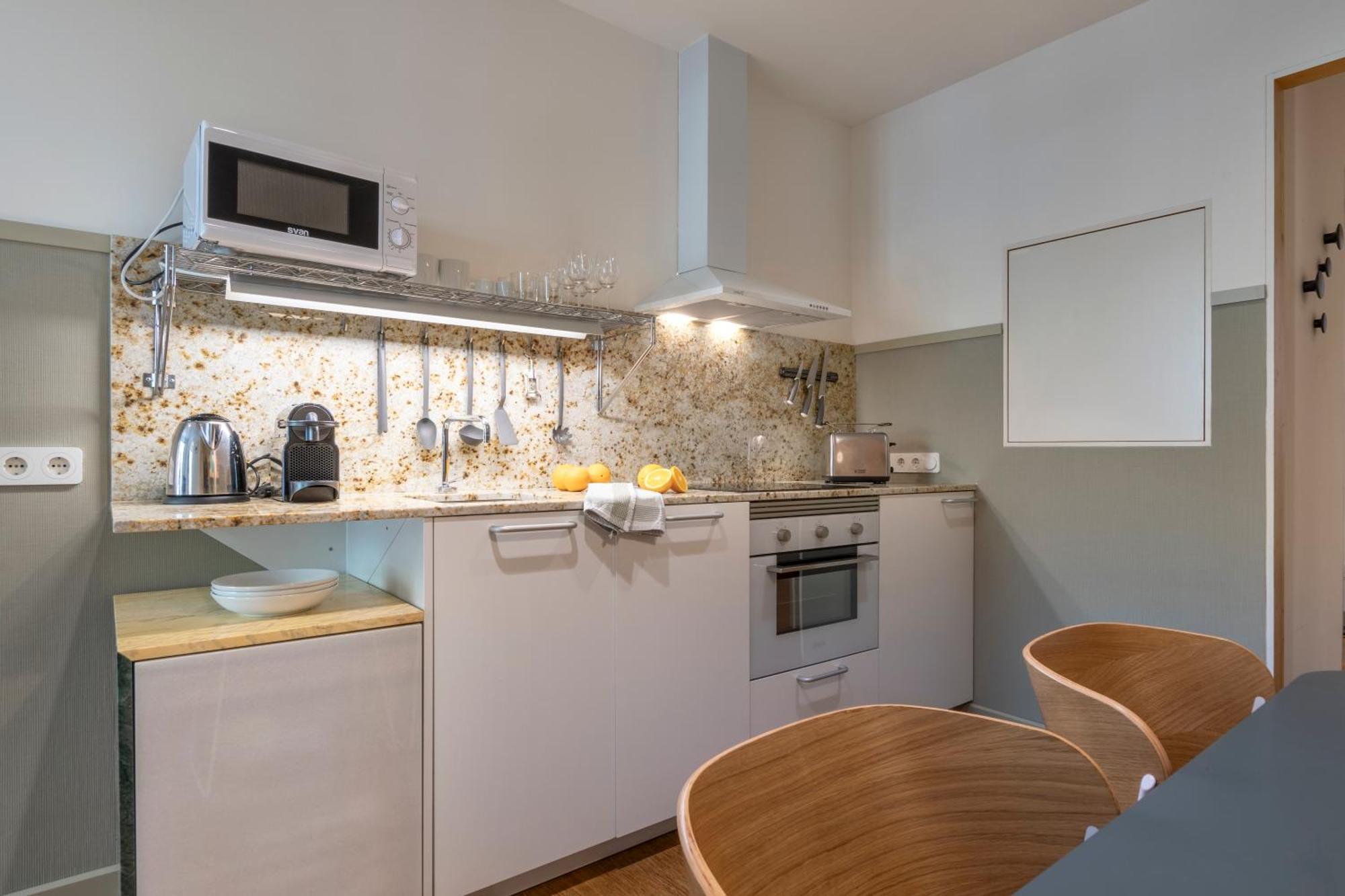 ברצלונה Aspasios City Oasis Apartments מראה חיצוני תמונה