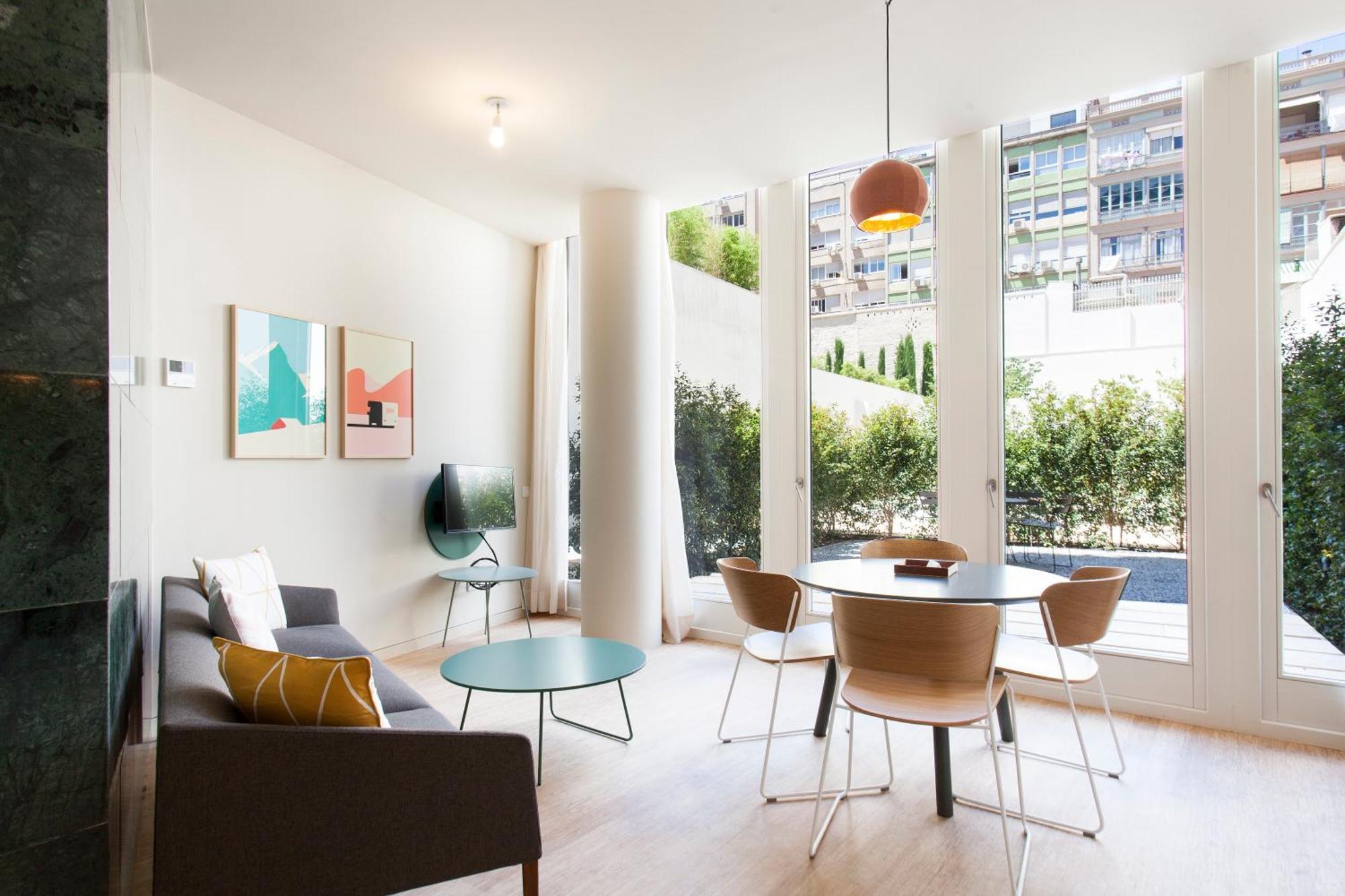 ברצלונה Aspasios City Oasis Apartments מראה חיצוני תמונה